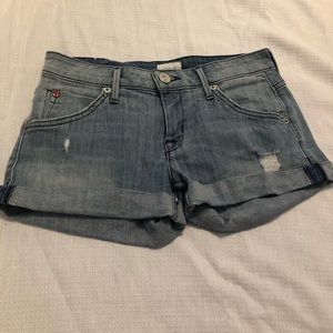 Hudson Cuffed Short